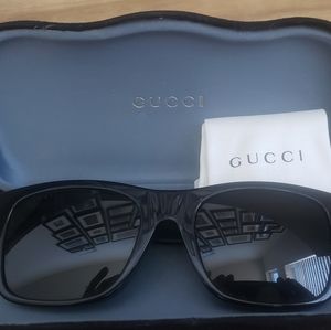 Gucci Black Sunglasses
